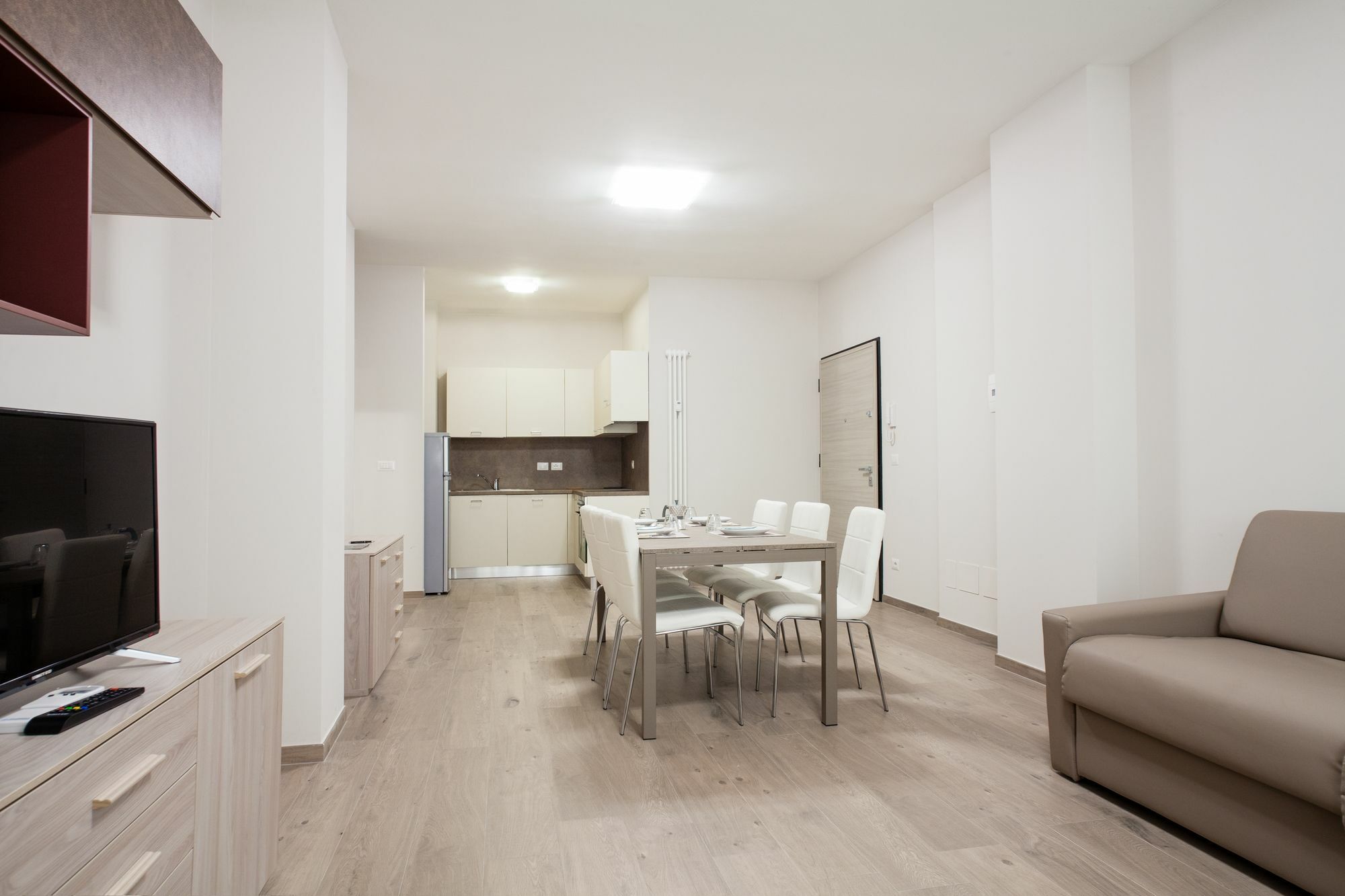 Astoria Suite Apartments Bolonia Zewnętrze zdjęcie