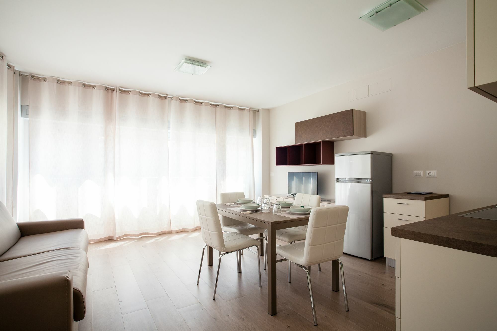 Astoria Suite Apartments Bolonia Zewnętrze zdjęcie