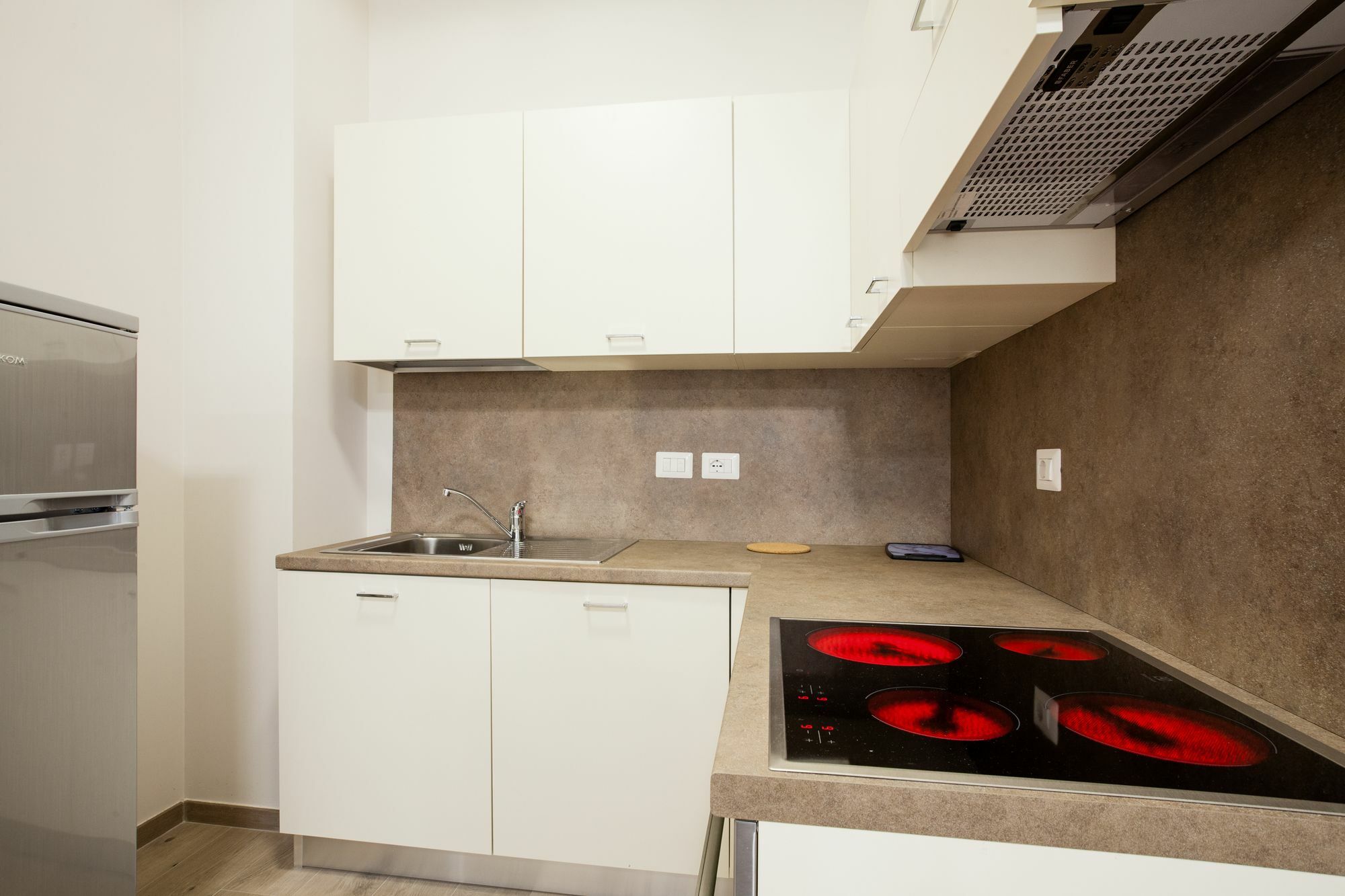 Astoria Suite Apartments Bolonia Zewnętrze zdjęcie